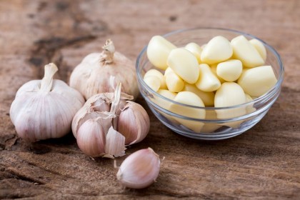 Peeled Garlic 去皮蒜头 1KG（VIP会员价：RM10.80）