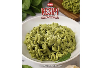 Vit's Air Dried Mi Kering Bayam 菠菜味干面 400gm（VIP会员价：RM4.40）
