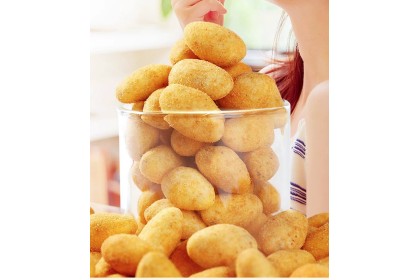 Wolong Almonds Mala Flav 沃隆麻辣火鸡味扁桃仁 60gm（VIP会员价：RM5.30）